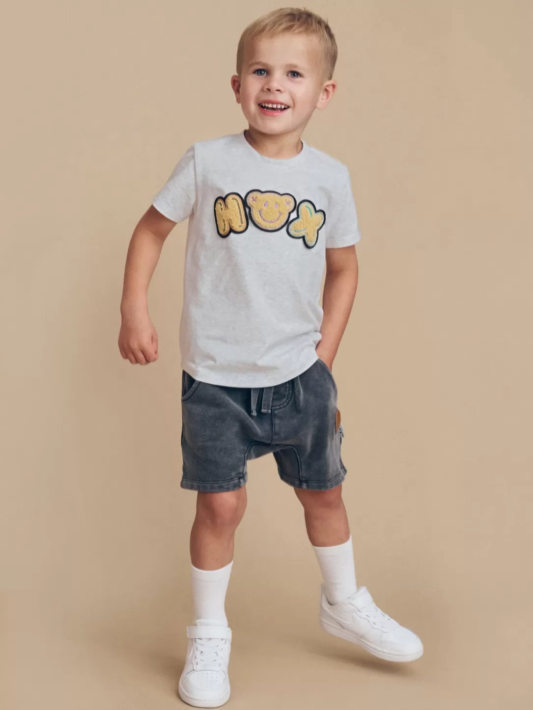 Hux Badge T-Shirt<Huxbaby Fashion