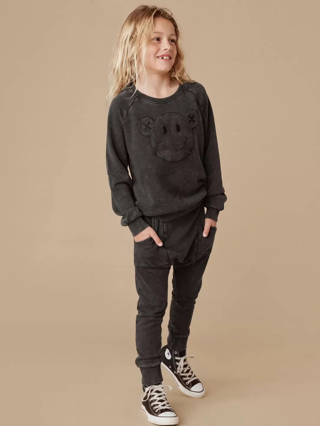 Smile Bear Garment Dye Sweatshirt<Huxbaby Best Sale